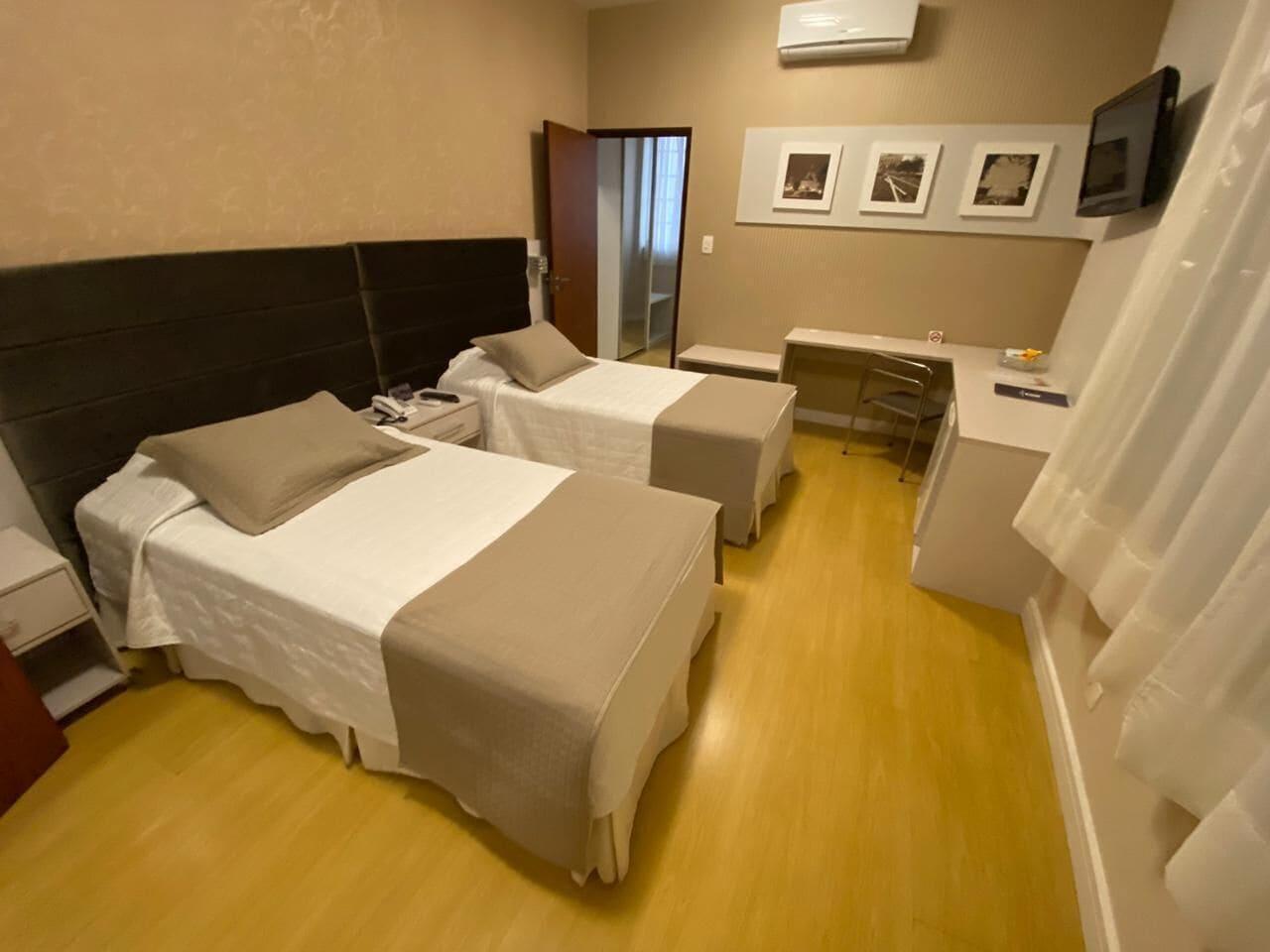 Curitiba Palace Hotel מראה חיצוני תמונה