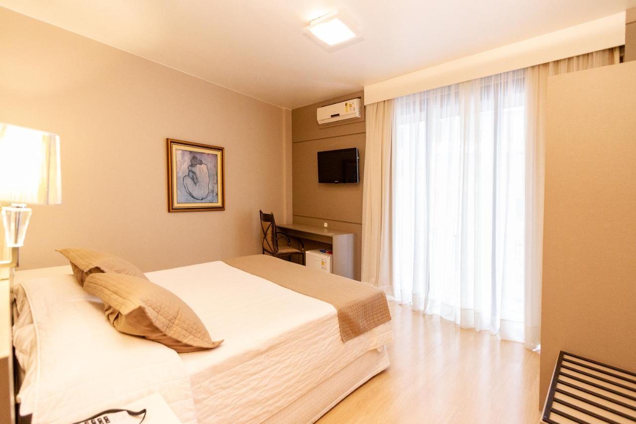 Curitiba Palace Hotel מראה חיצוני תמונה