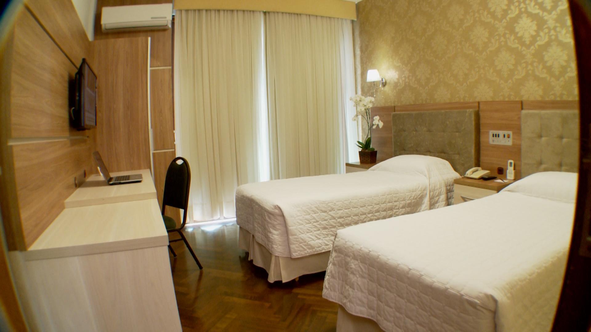 Curitiba Palace Hotel מראה חיצוני תמונה