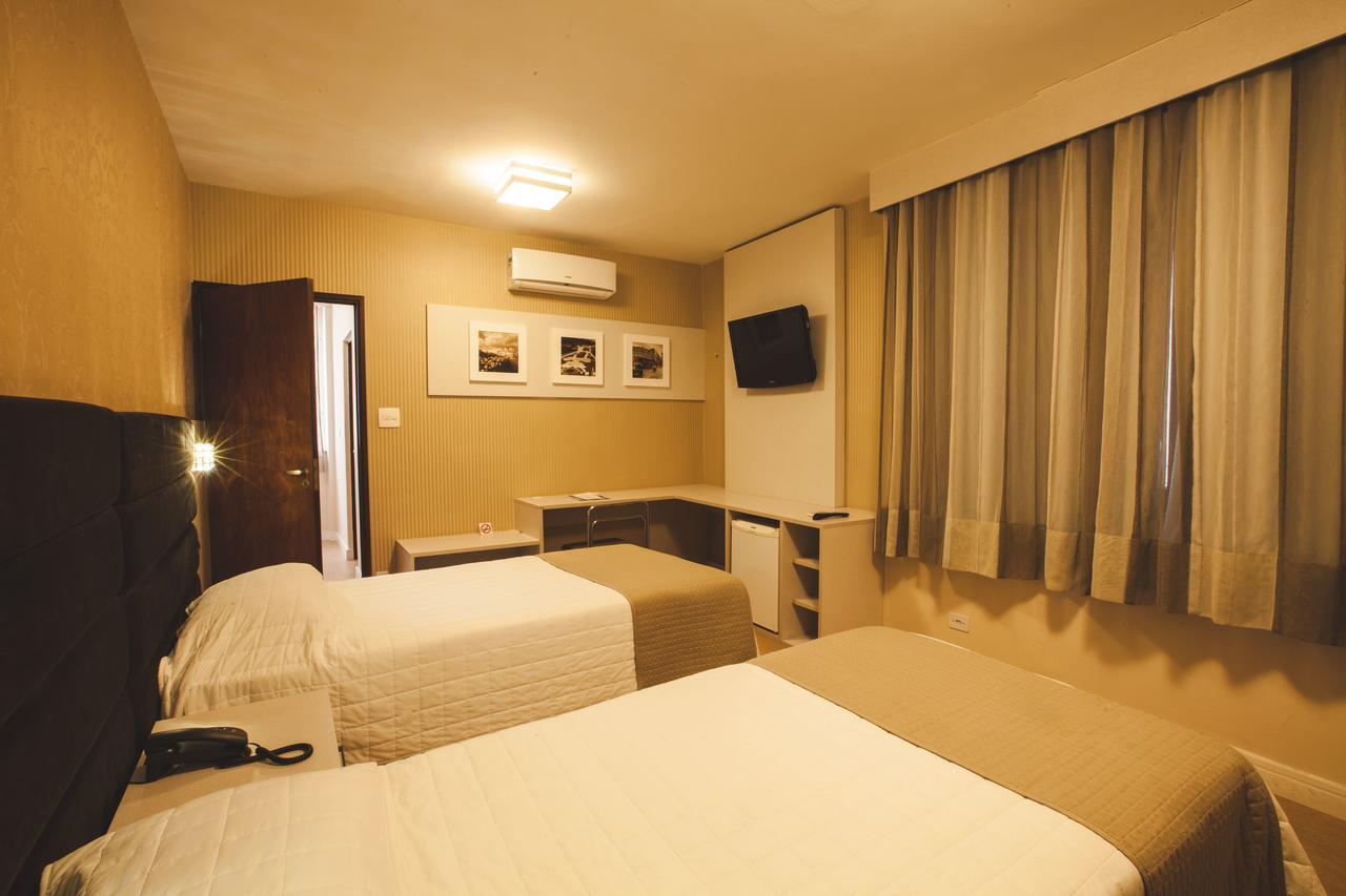 Curitiba Palace Hotel מראה חיצוני תמונה