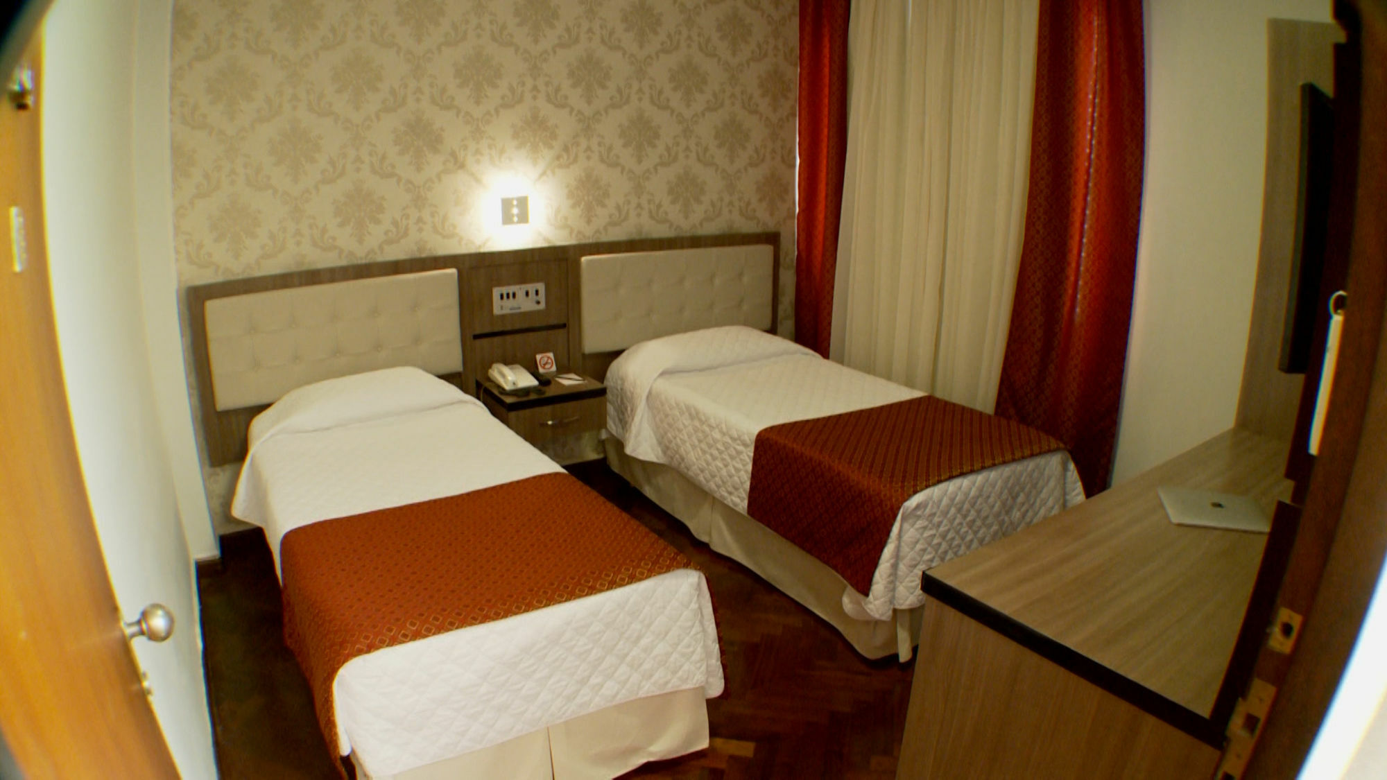 Curitiba Palace Hotel מראה חיצוני תמונה